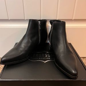 THURSDAY BOOTS “The Downtown” Size 9
